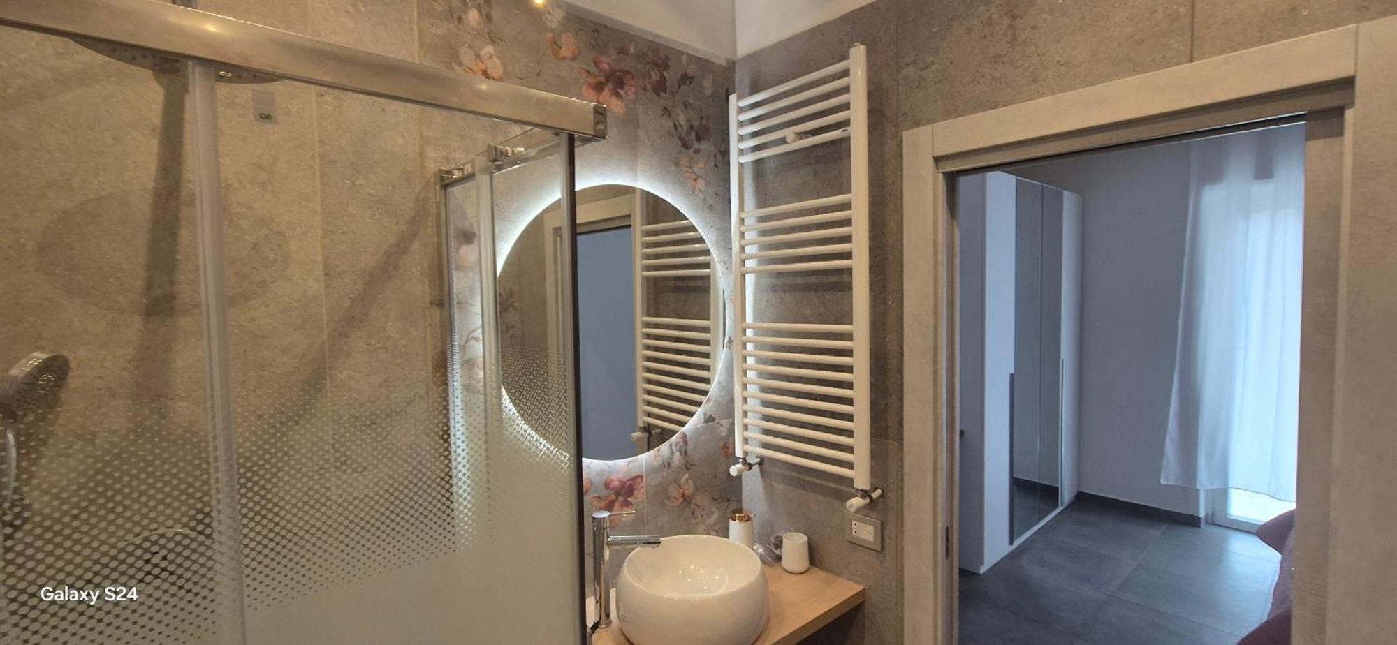 B & B Mali Salerno Dış mekan fotoğraf